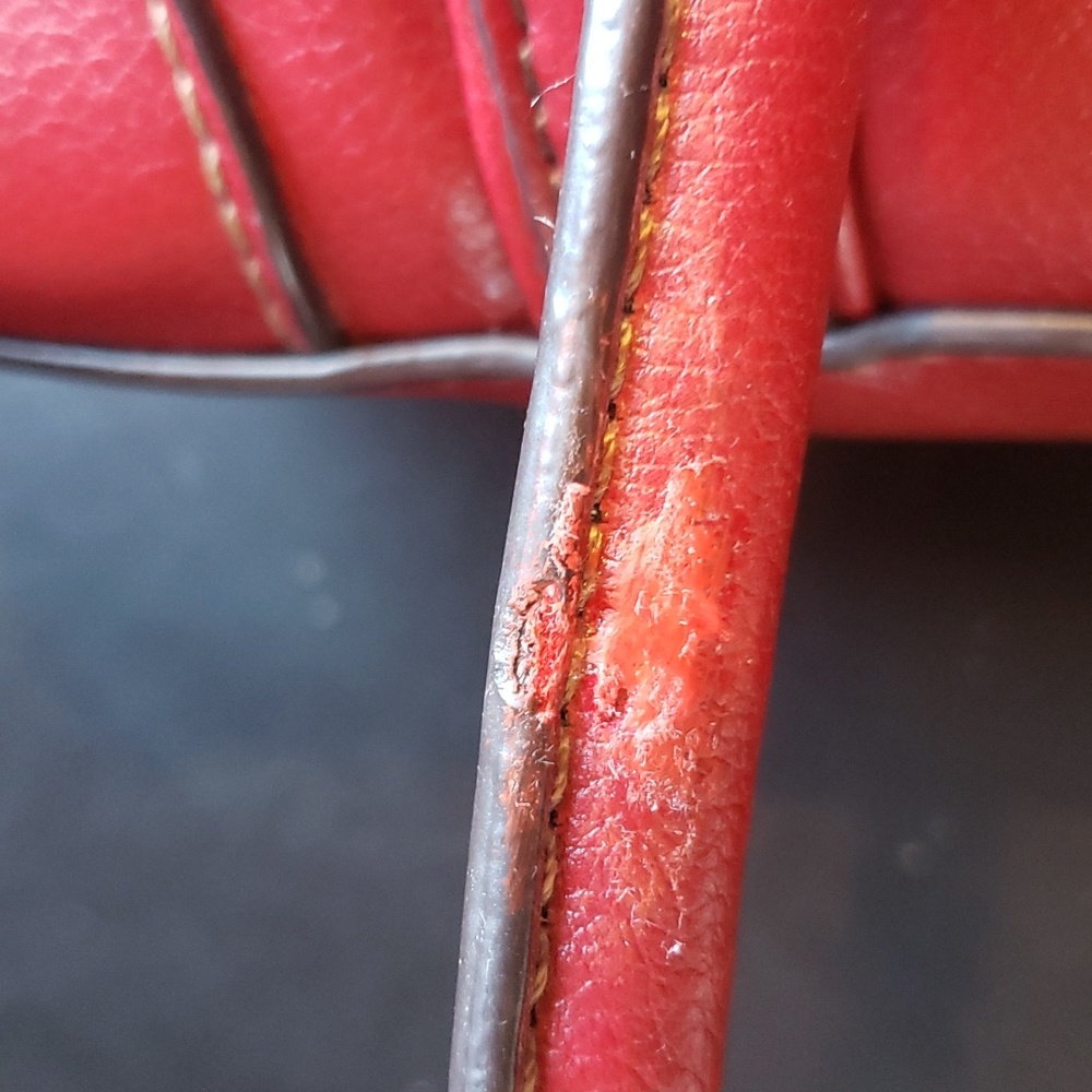 Vintage Liz Claiborne red handbag - Picture 5 of 5